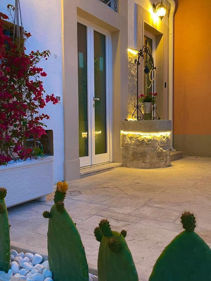 L'Antico Pozzo Lejlighed Pozzallo Eksteriør billede